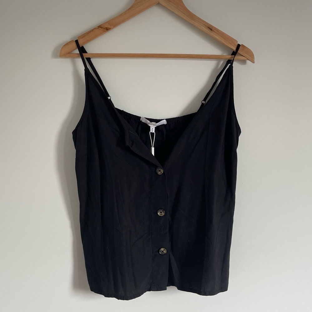 ‼️NWT‼️ Buttons Black Cami